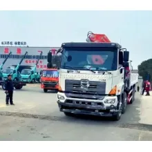 Hino 8X4 12Wheels Cargo Truck with 16ton Knuckle Crane
